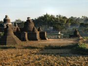 mrauk_oo_pagodas_1881